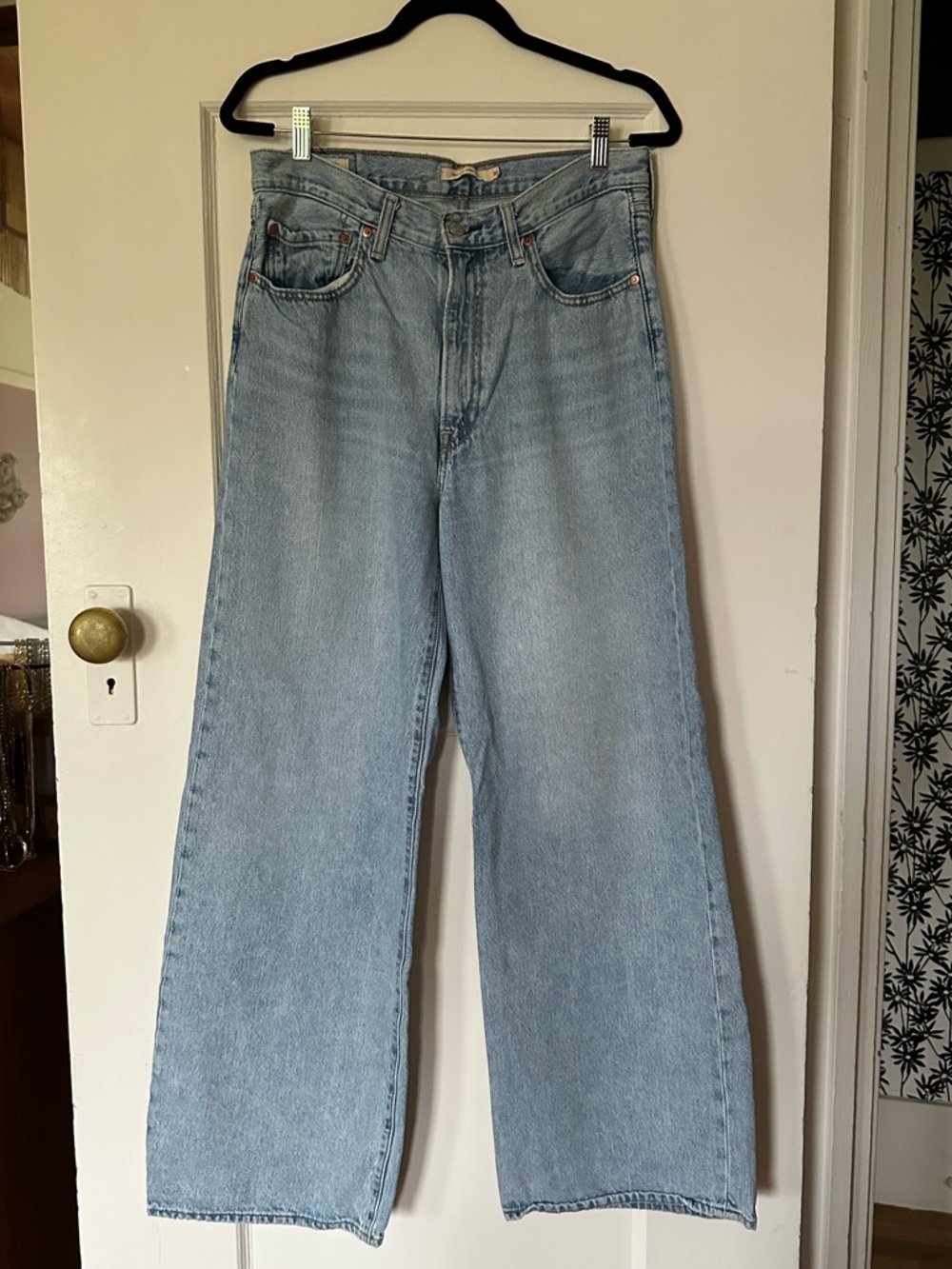 Levi's Light Blue Ribcage Jeans - Picture 5 of 8